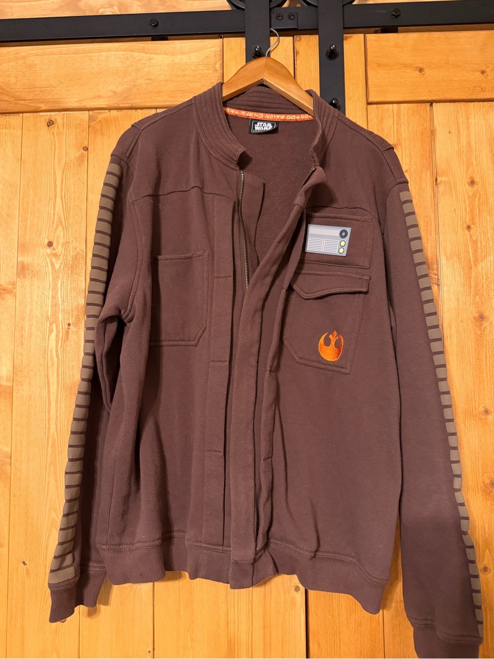 Star Wars Galaxy’s Edge Resistance Rebel Jacket Brown Disney World Size Large
